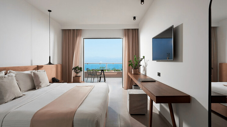 Premium Junior Suite Seafront